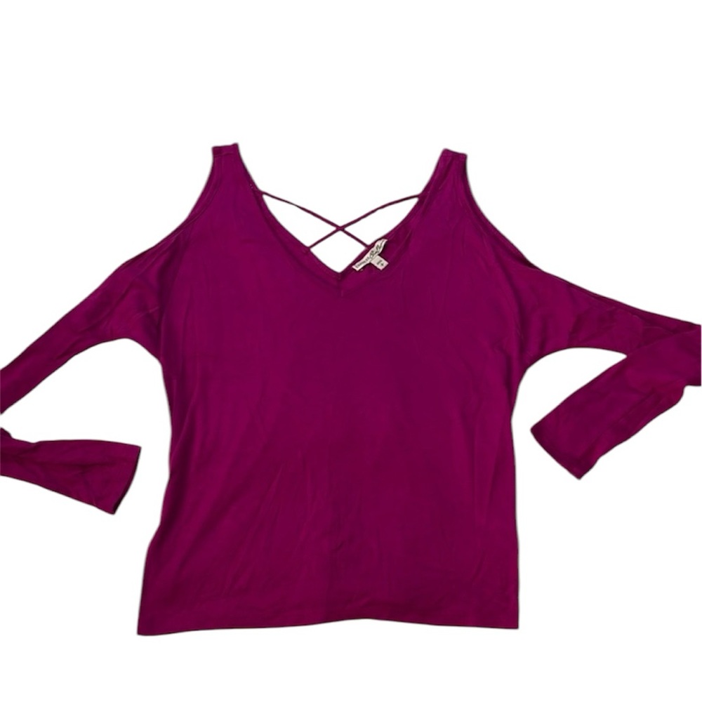 Express One Eleven‎ Cold Shoulder Top